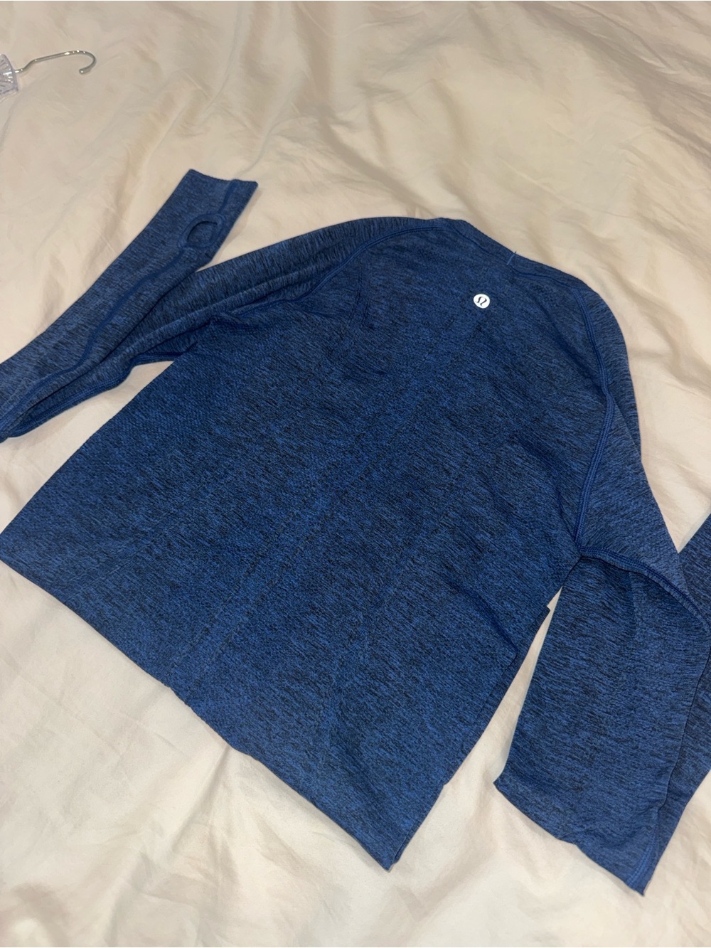 lululemon athletica women’s Long Sleeve Tech Tee - blue